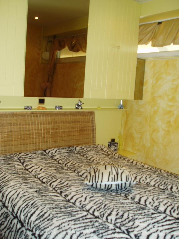 Luxe Appartement Village Naturiste Zebra Agde Bagian luar foto