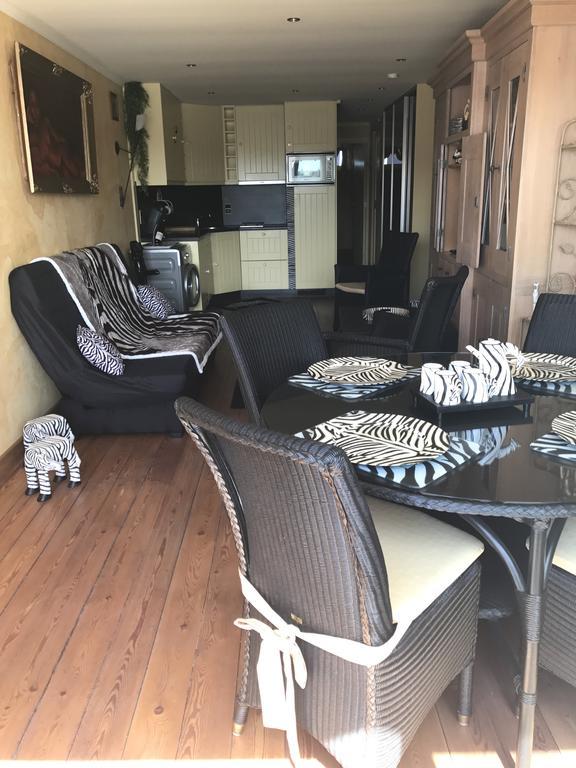 Luxe Appartement Village Naturiste Zebra Agde Bagian luar foto