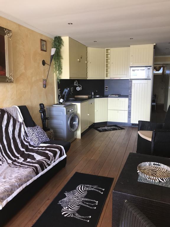 Luxe Appartement Village Naturiste Zebra Agde Bagian luar foto